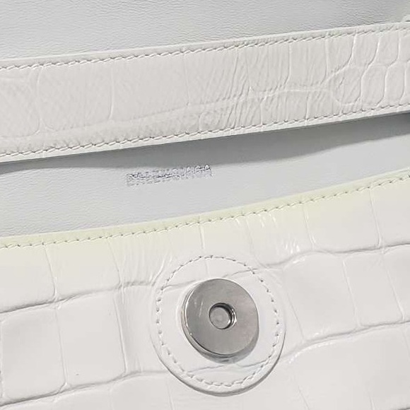 Balenciaga Downtown Small Shoulder Bag Crocodile Embossed White - Picture 6 of 9